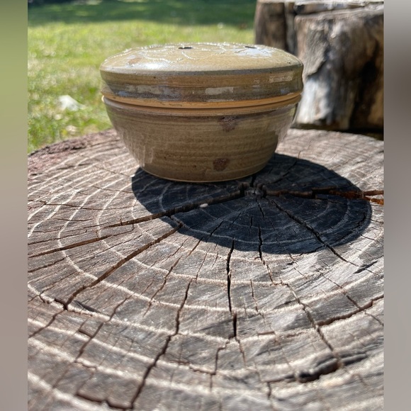 Floral Pottery Bowl - Picture 7 of 10